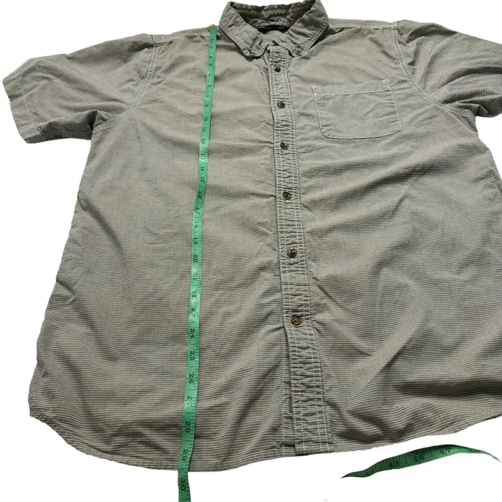 THE NORTH FACE Coyote Creek Short Sleeve Shirt in Tan Stripe Size Large Men CEY6